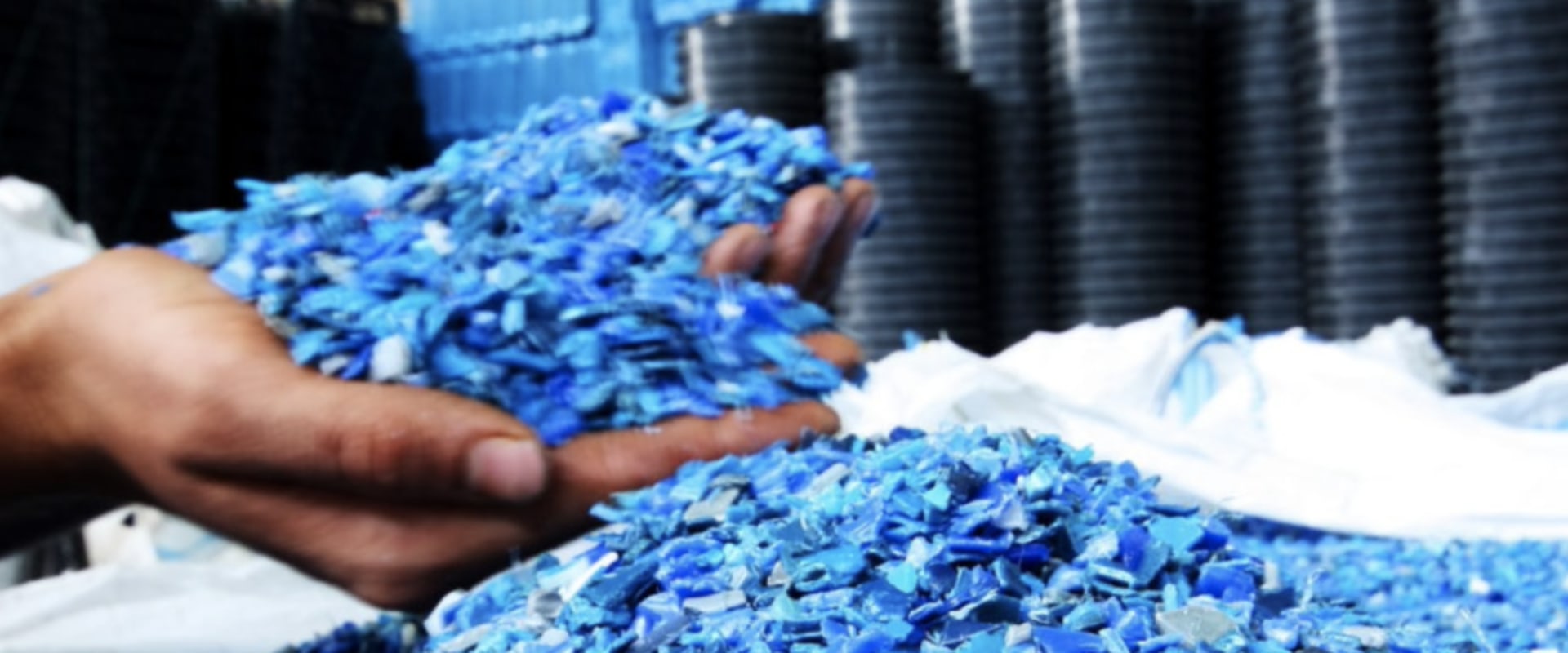 How Recycled Plastic is Revolutionizing Green Construction and Roofing